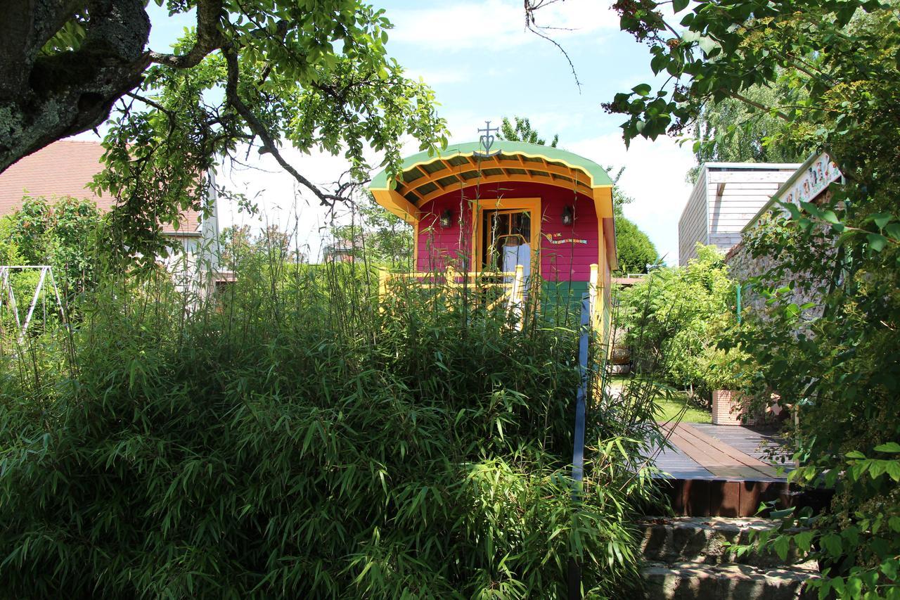 Roulotte La Dominique Bed & Breakfast Romery  Luaran gambar