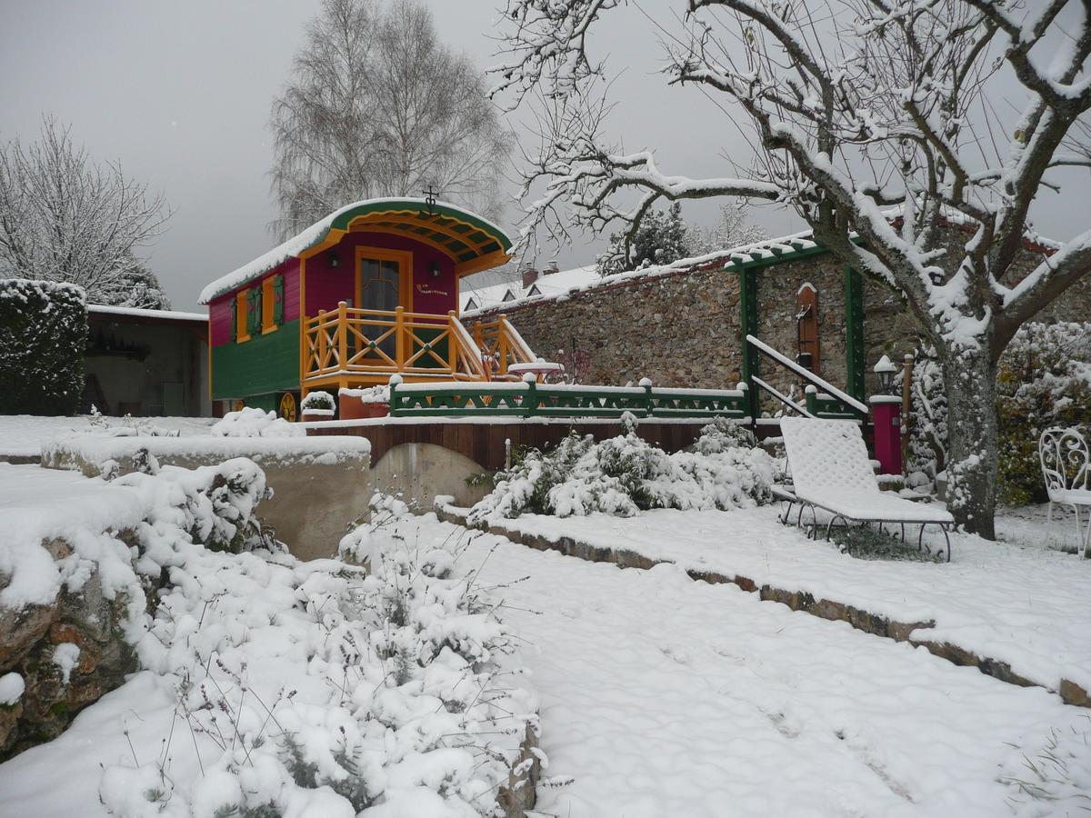 Roulotte La Dominique Bed & Breakfast Romery  Luaran gambar