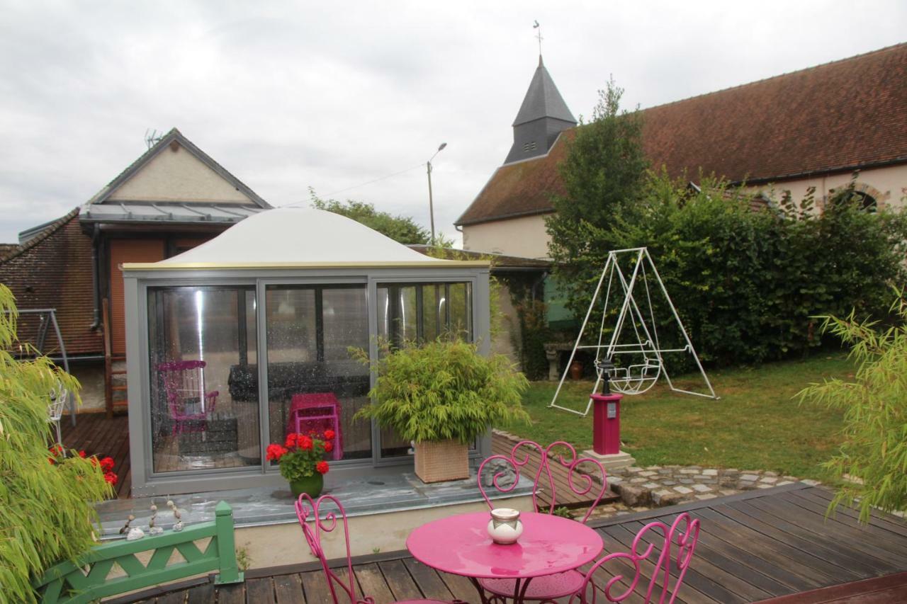 Roulotte La Dominique Bed & Breakfast Romery  Luaran gambar